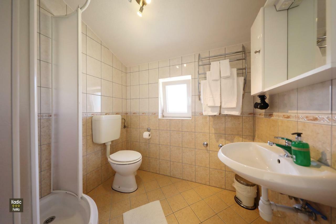 Apartment Josip Vir Exteriör bild